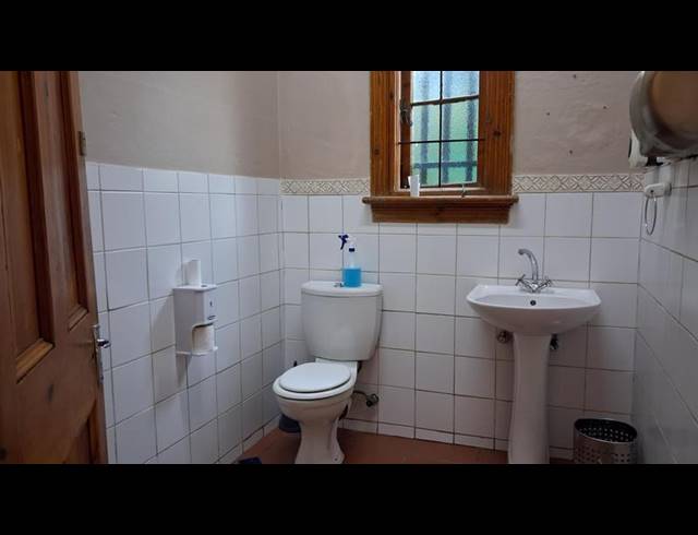BUSINESS PROPERTY TO RENT IN SUNNYSIDE